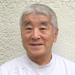 病院長　　　　　　　　　　　　　　　　　　　Dr. 大木 繁男